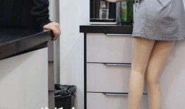 网红吃瓜事件俩个女的叫什么,两位女主角引发网络热议